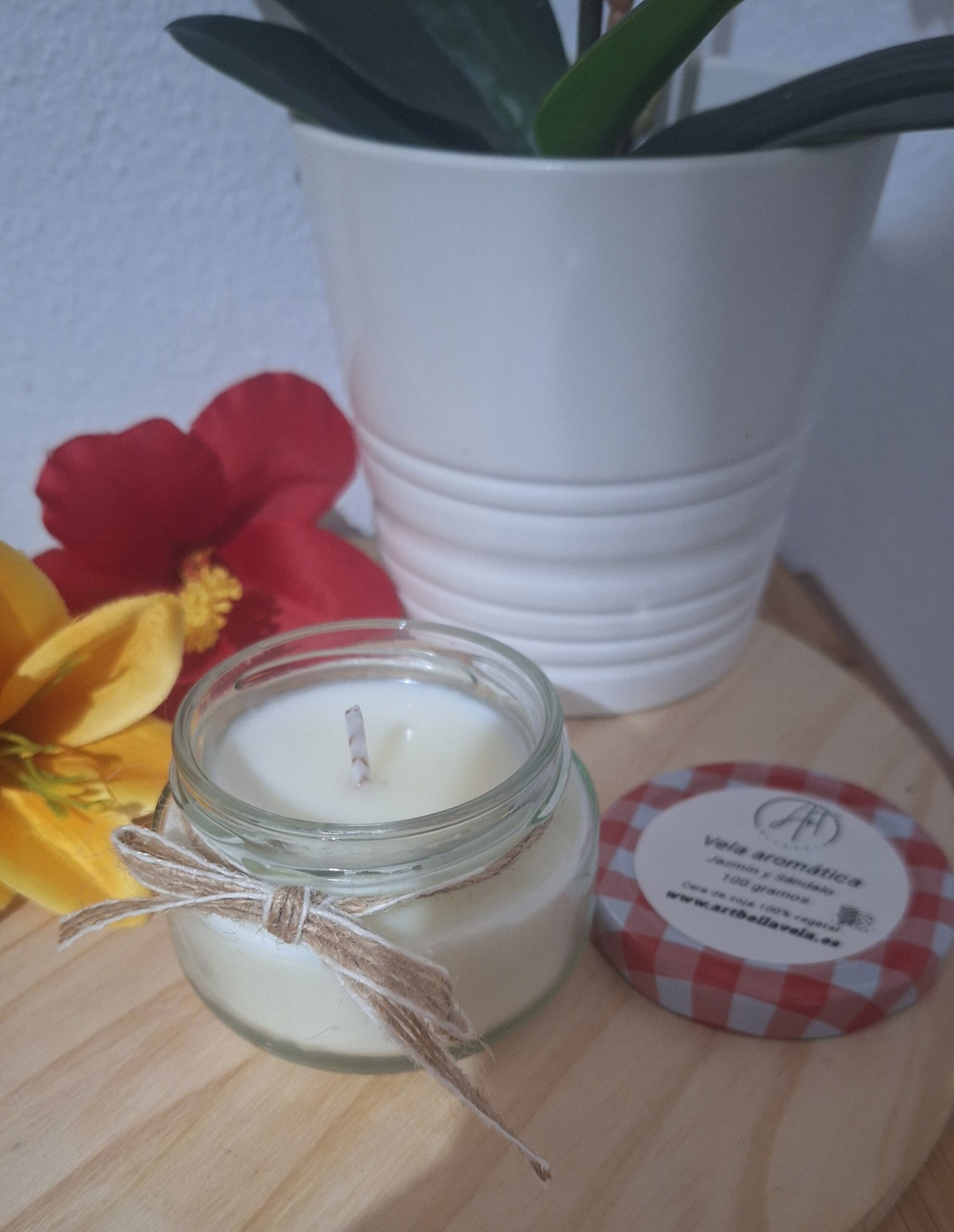 Vela aromática Jazmín y Sándalo - Imagen 2